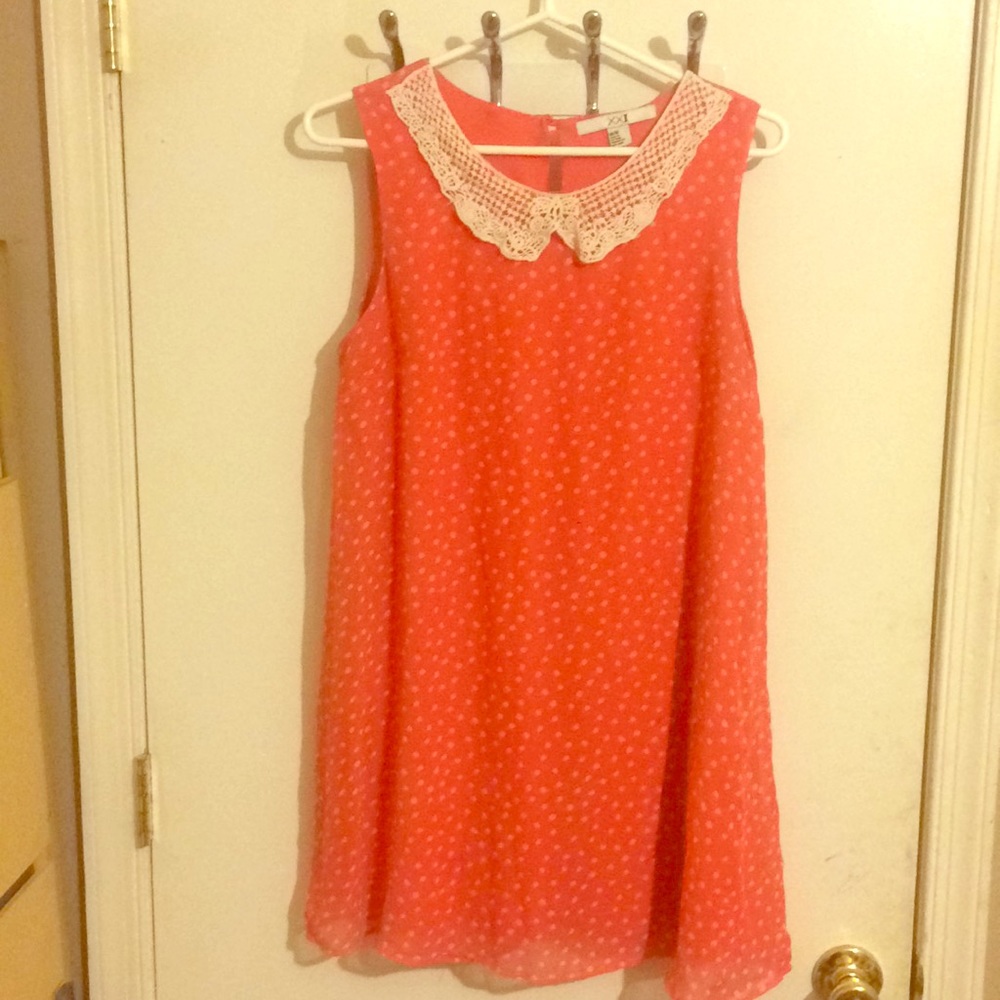 pink dress
